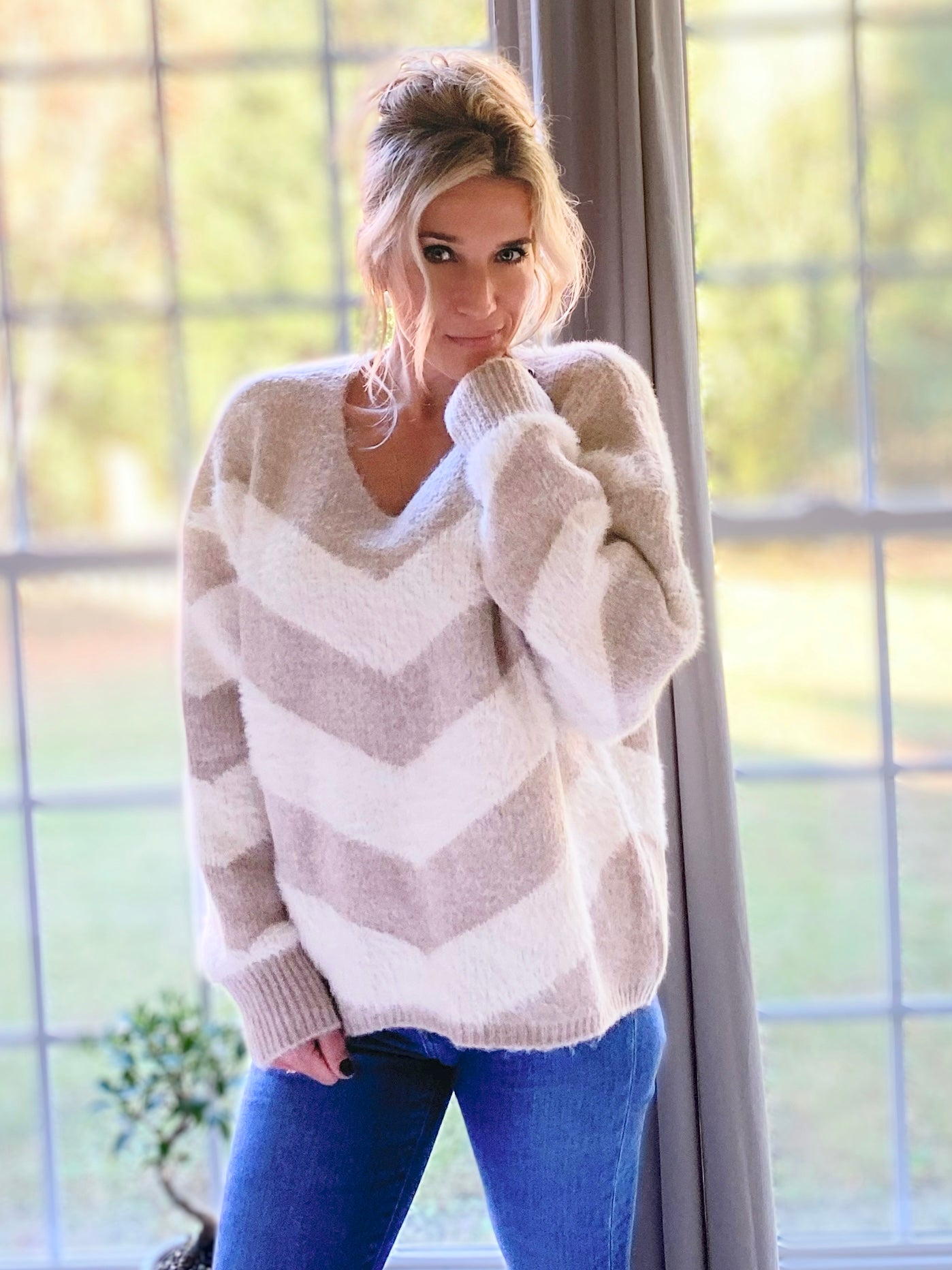 Martina Chevron Fuzzy Pullover
