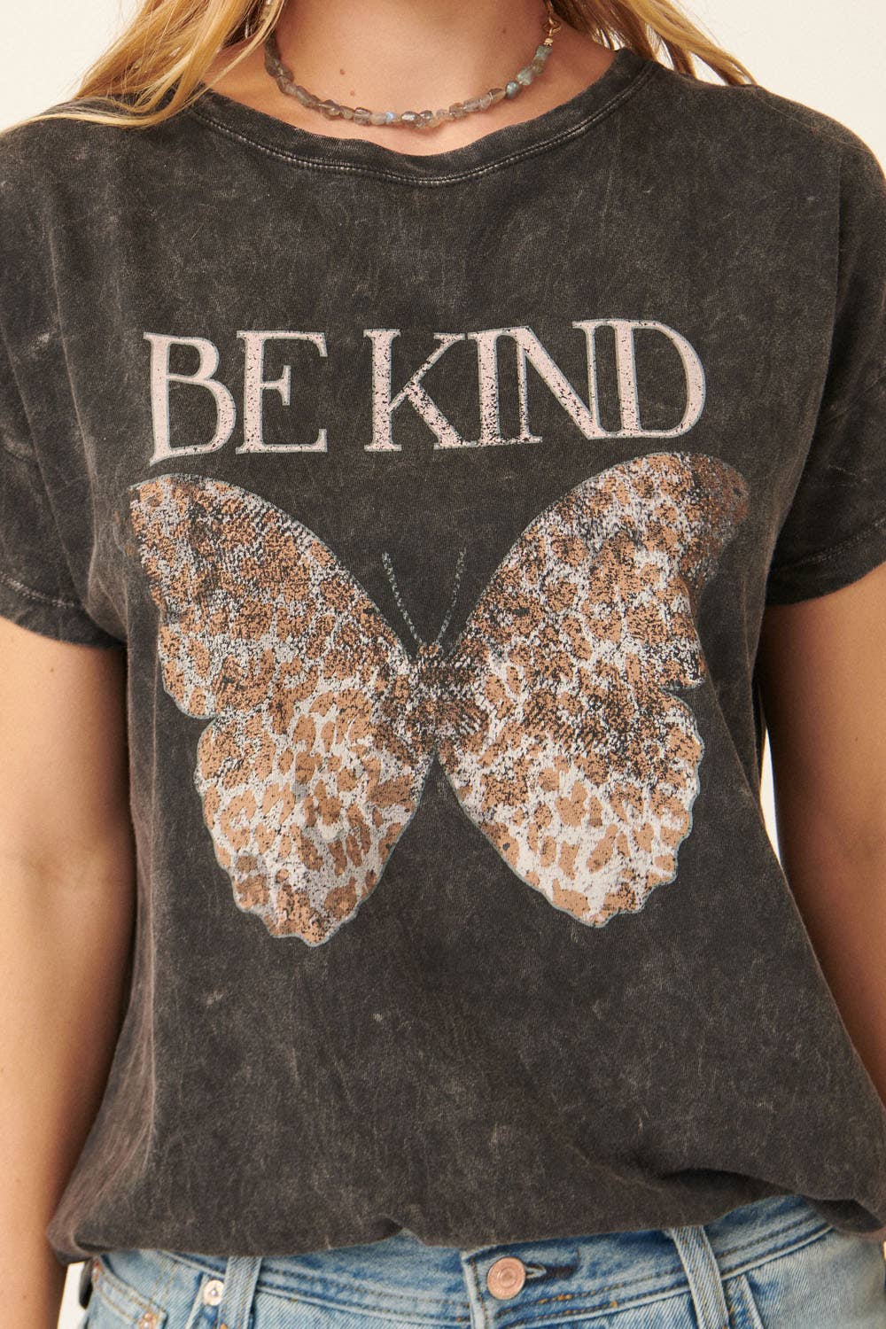 Be Kind Graphic Tee